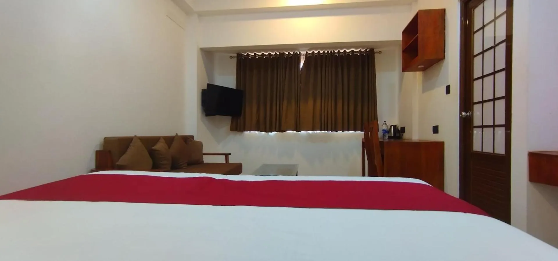 ホテル Thenmala Ecoresort Punalūr インド