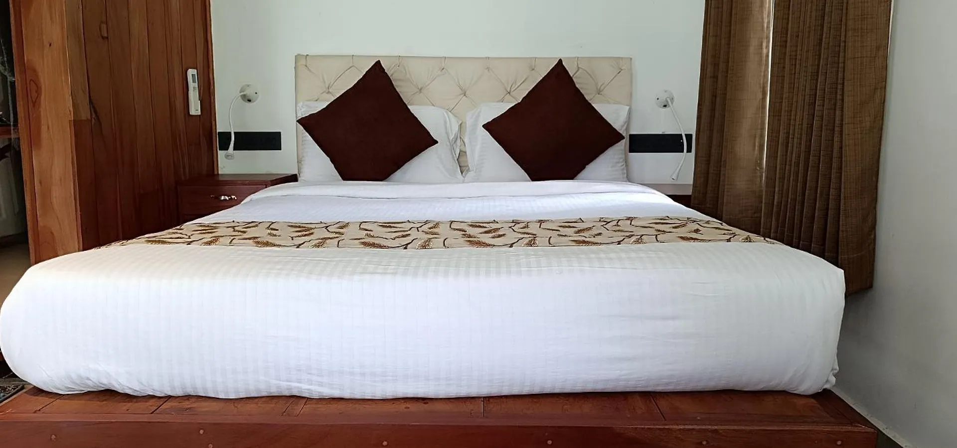 Thenmala Ecoresort Punalūr ホテル